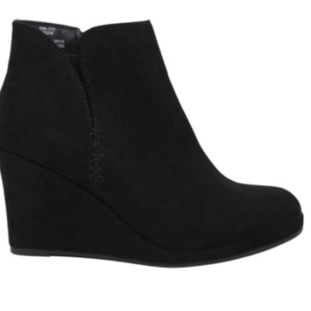 Rampage Women's Jesy Almond Toe Ankle Fashion Boot